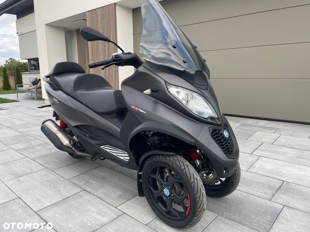 Piaggio MP-3 - 7
