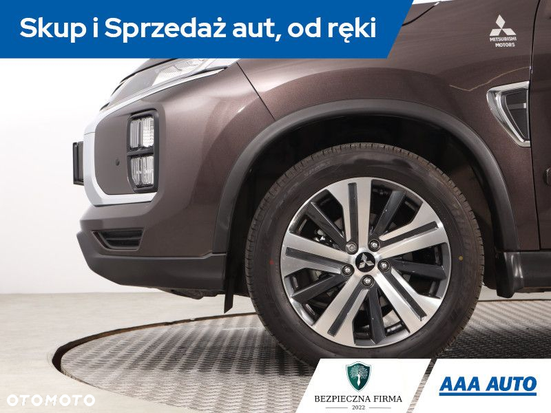 Mitsubishi ASX - 14