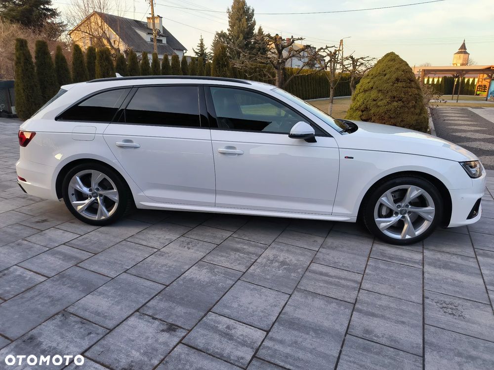 Audi A4 Avant 45 TFSI quattro S tronic S line - 4