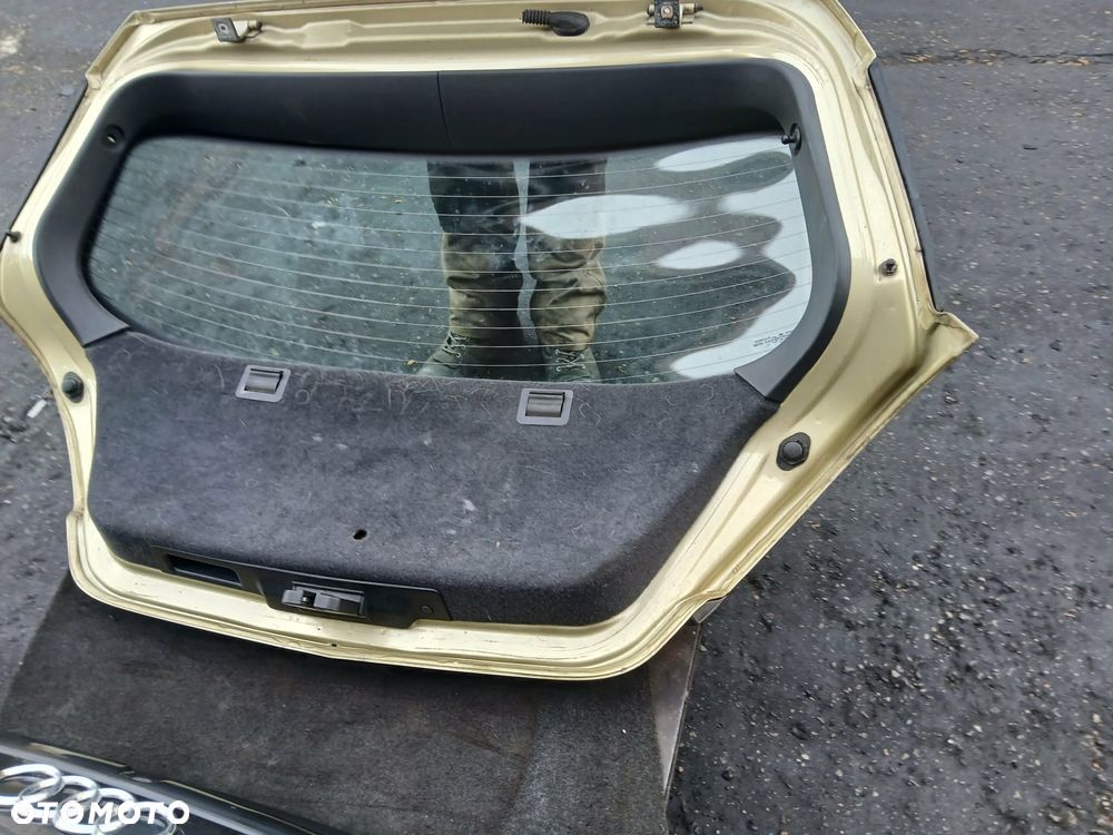 Opel Astra H III HB 5D klapa bagażnika-WGNIOTKA - 8