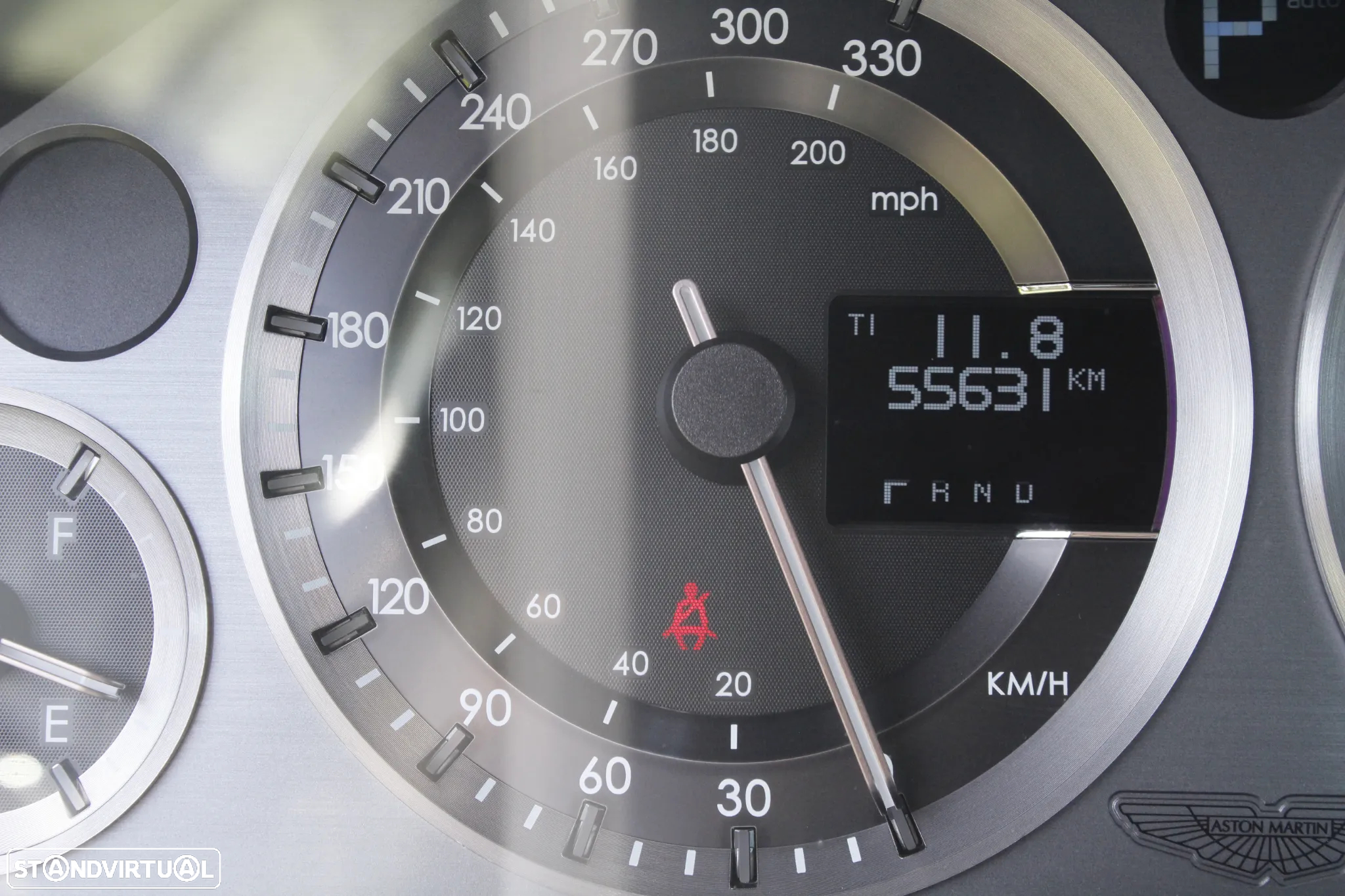Aston Martin DB9 Coupe Touchtronic - 34