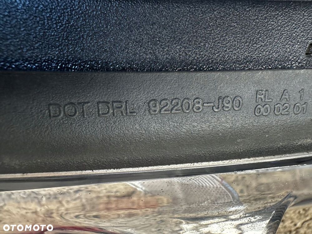 HYUNDAI KONA LAMPA PRAWA PRZÓD PRZEDNIA HALOGEN LED DRL - 7