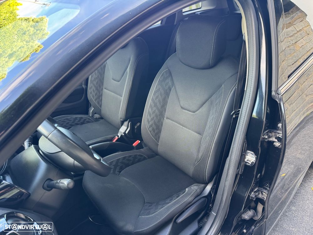 Renault Clio 0.9 TCe Limited - 18
