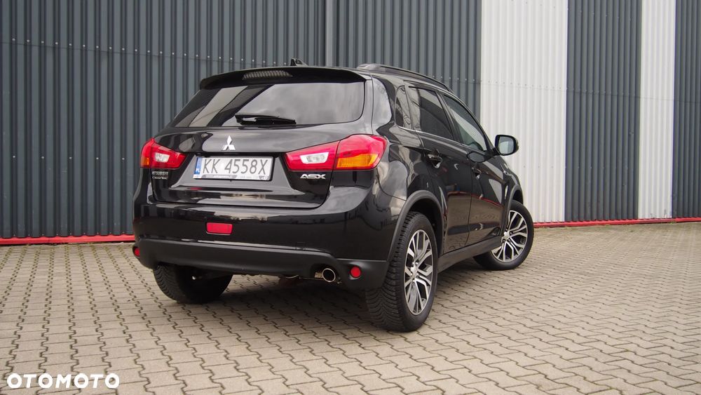 Mitsubishi ASX - 8