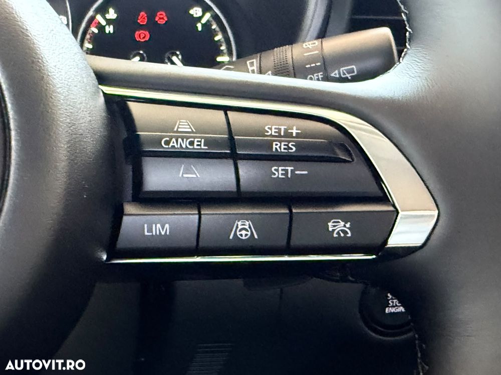 Mazda CX-30 e-SKYACTIV X186 AWD AT MHEV Takumi - 24