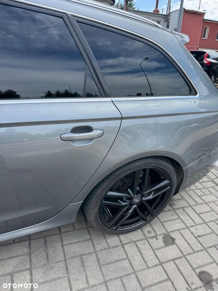 Audi A6 Avant 3.0 TDI Quattro S tronic - 25