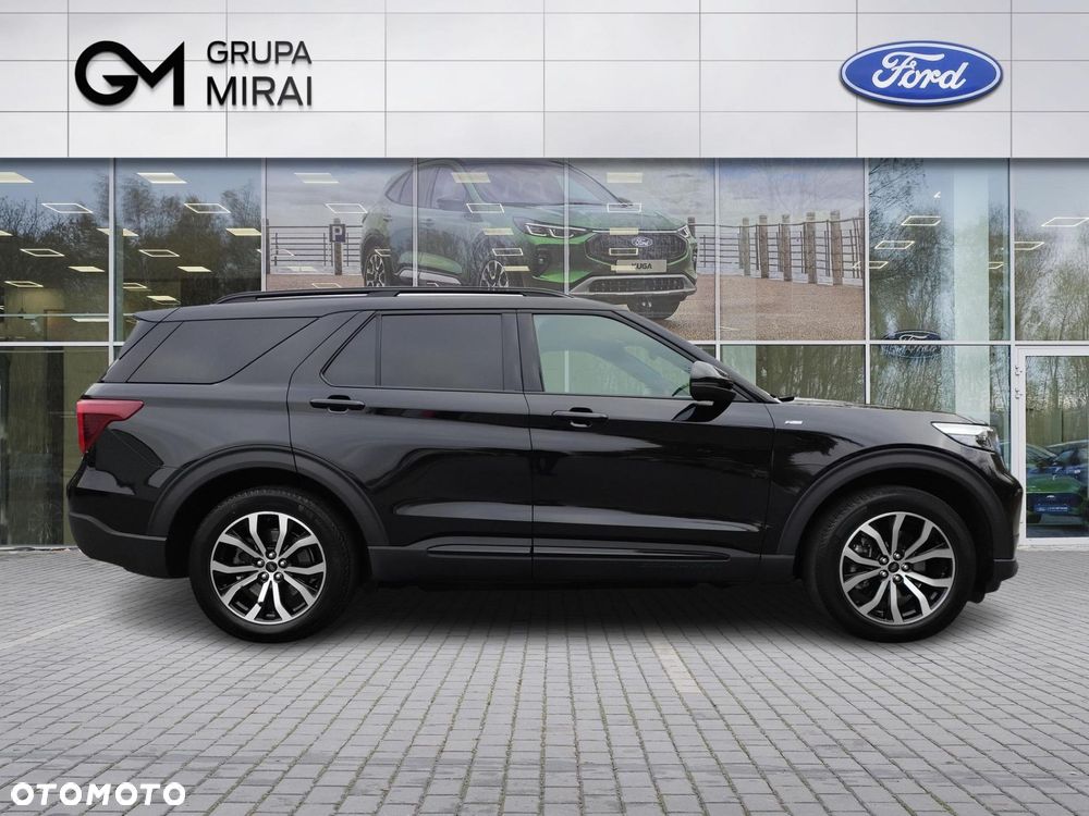 Ford Explorer 3.0 EcoBoost PHEV 4WD ST-Line - 6