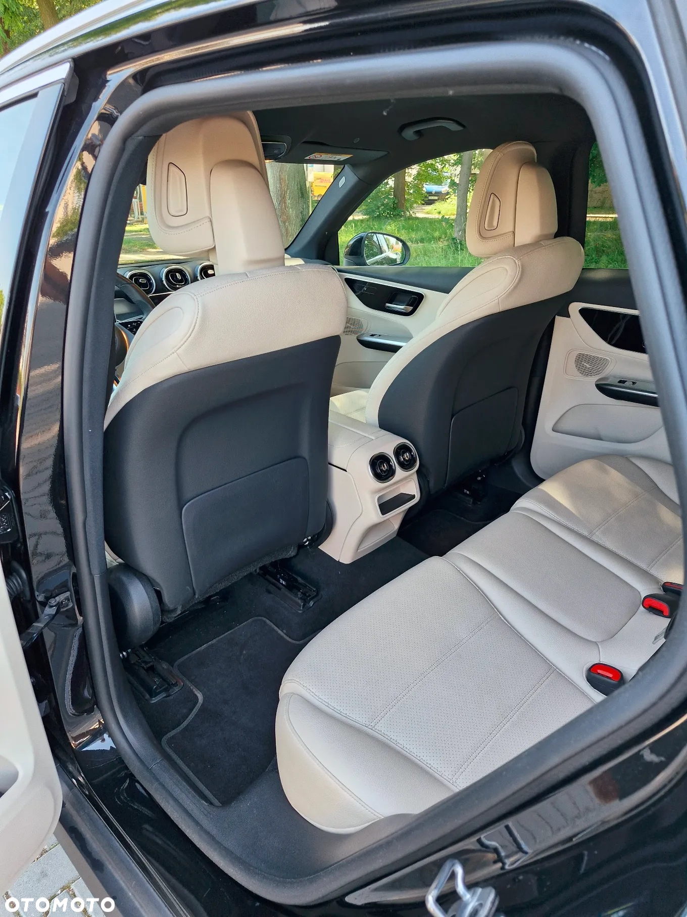 Mercedes-Benz GLC 200 4-Matic - 11