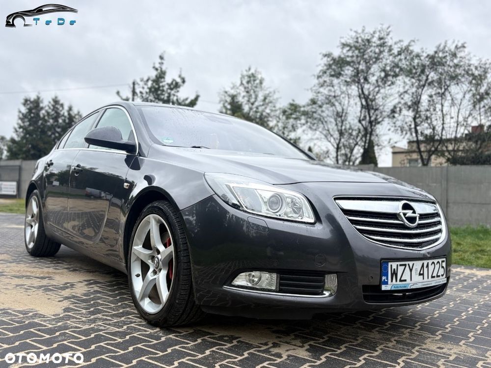 Opel Insignia 2.8 V6 Turbo 4x4 Automatik Cosmo - 2