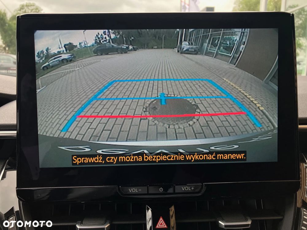 Toyota Corolla 1.8 Hybrid Comfort - 24