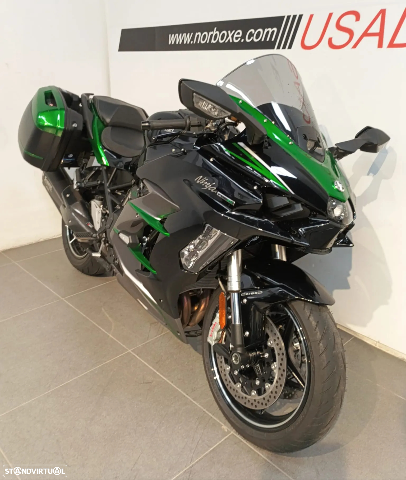 Kawasaki Ninja H2 SX PERFORMANCE TOURER - 2