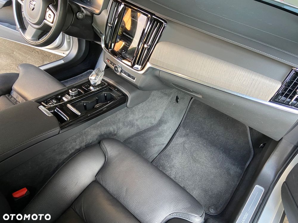 Volvo V90 - 10