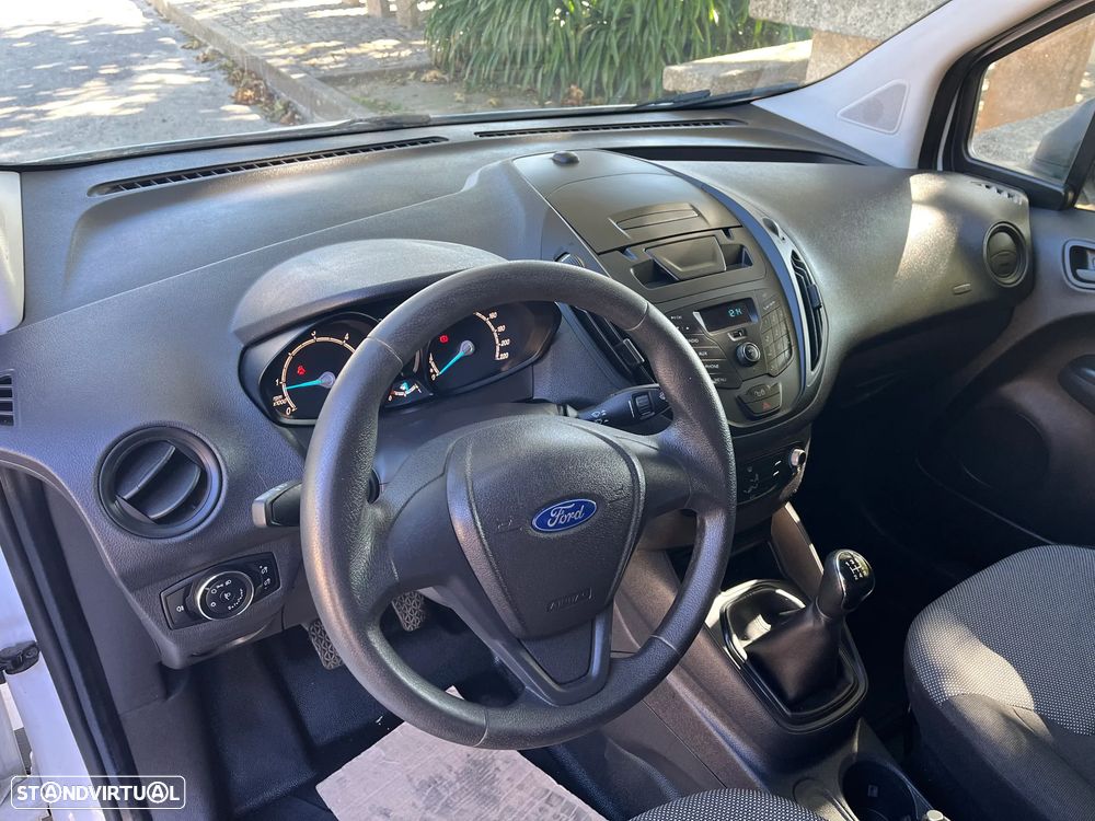 Ford Courier - 7