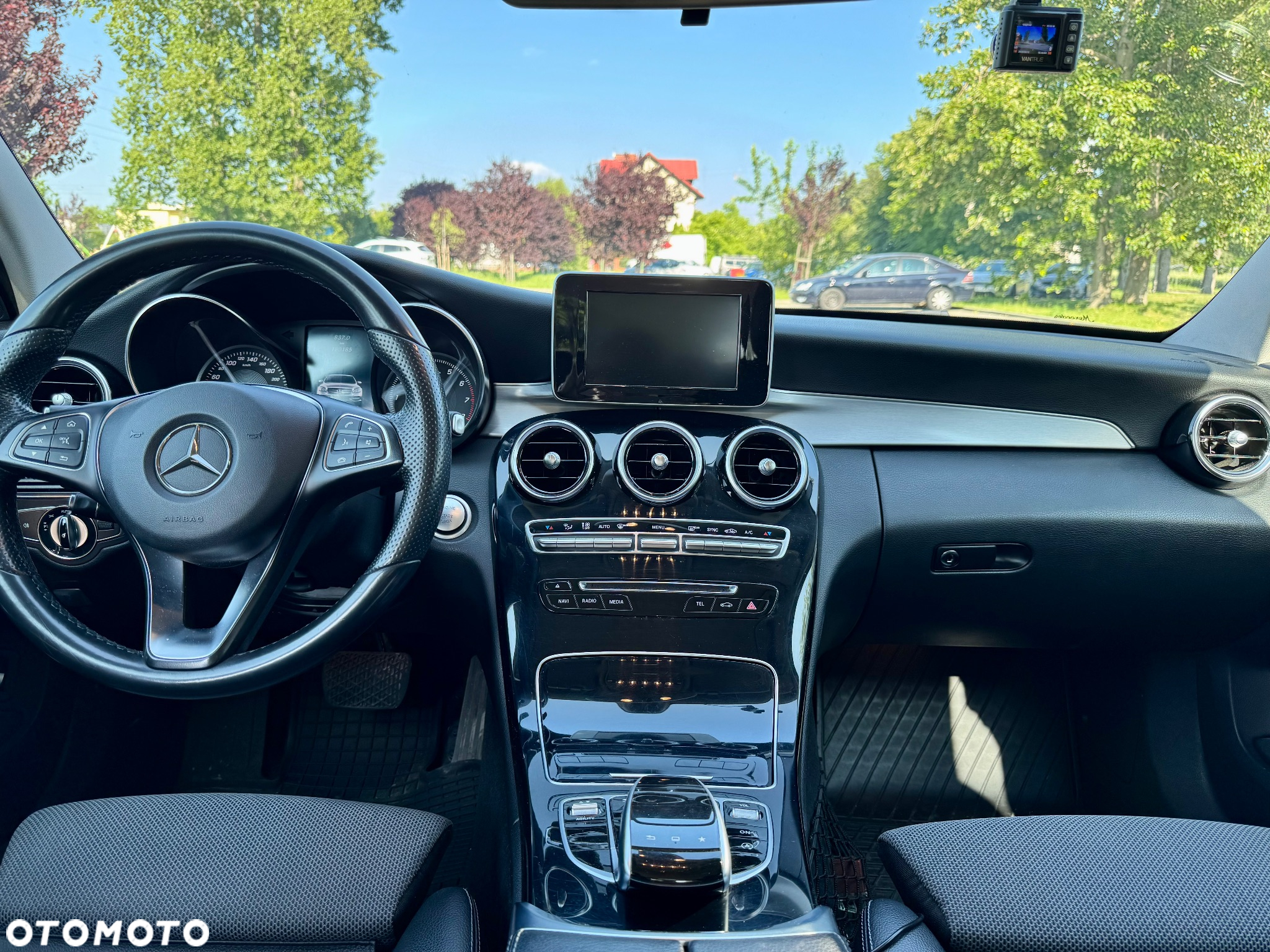 Mercedes-Benz Klasa C 180 7G-TRONIC - 13