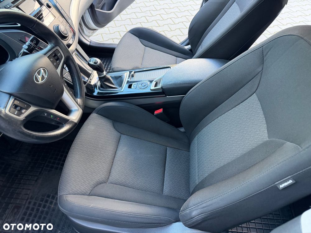 Hyundai i40 - 15