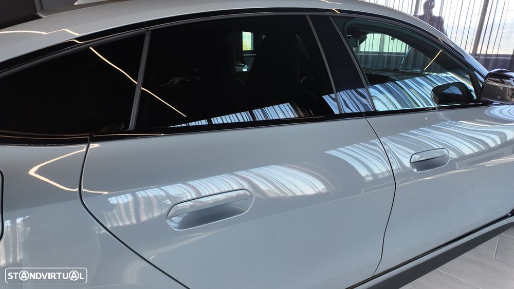 BMW i4 M50 Pack Desportivo M Pro - 23