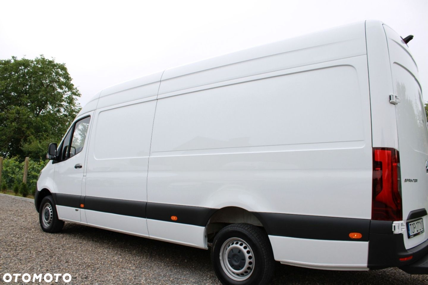 Mercedes-Benz Sprinter - 22
