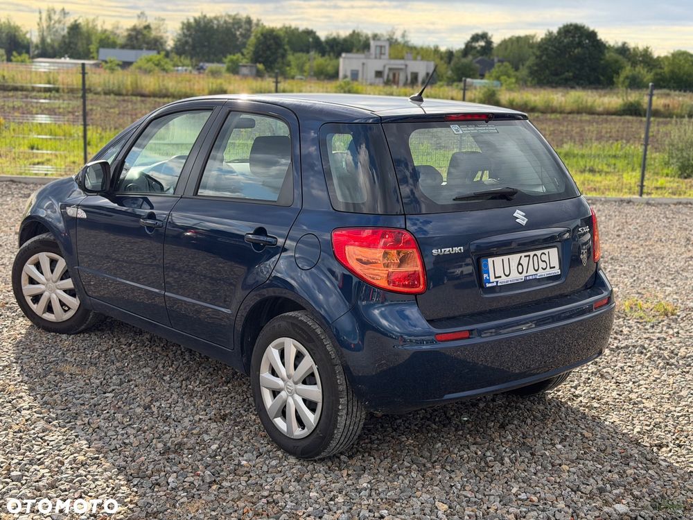 Suzuki SX4 1.6 VVT 4x2 Style - 7