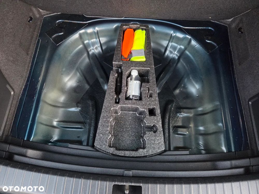 Skoda Karoq 1.5 TSI ACT DSG Style - 22