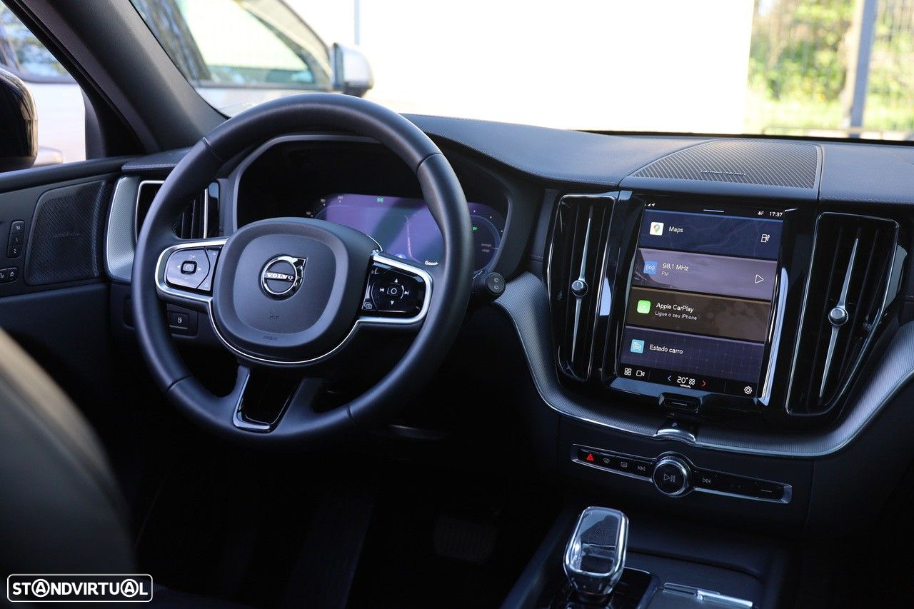 Volvo XC 60 2.0 T6 PHEV Ultimate Dark AWD - 16