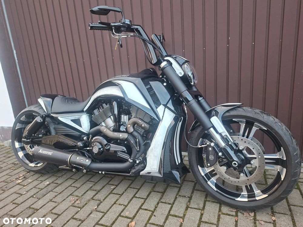 Harley-Davidson V-Rod Muscle - 1