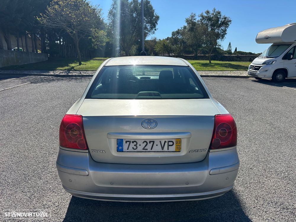 Toyota Avensis S/D 1.6 Sol - 2
