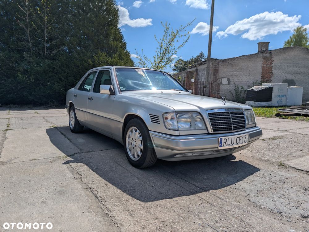 Mercedes-Benz Klasa E 250 D - 3