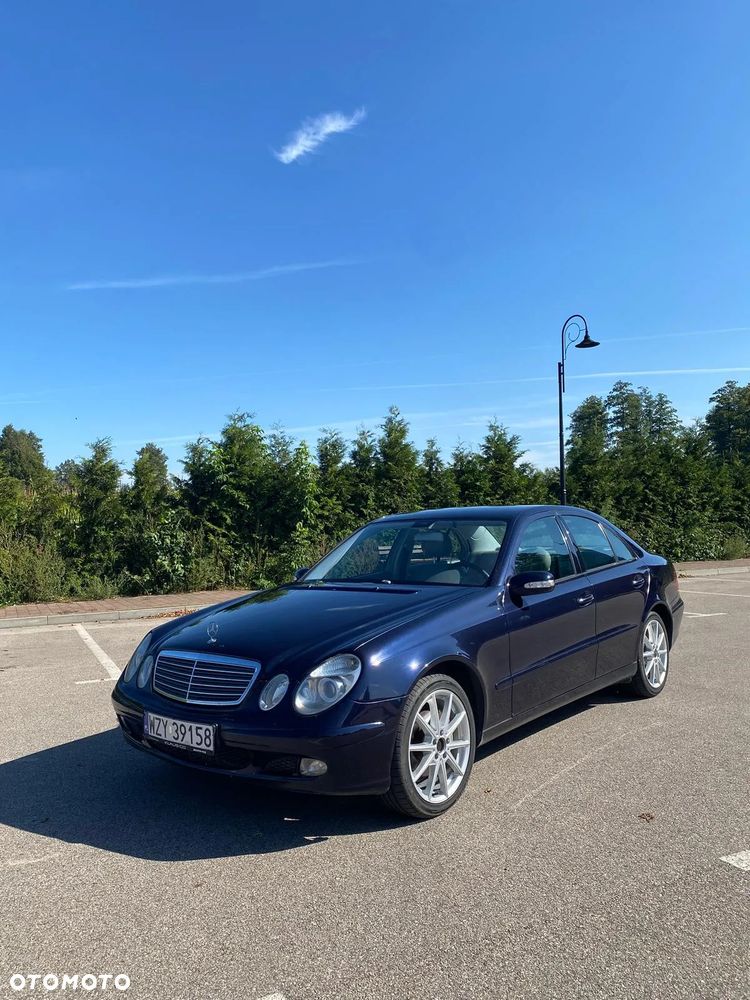 Mercedes-Benz Klasa E 220 T CDI Classic - 1