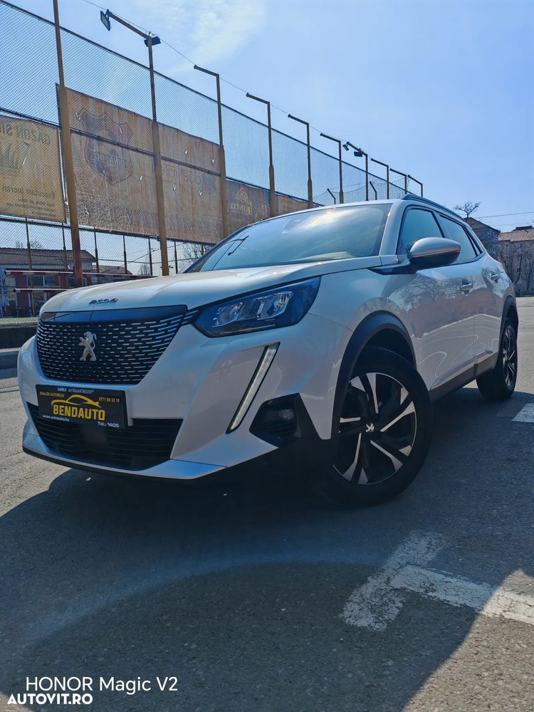 Peugeot 2008 PureTech 130 EAT8 Allure Pack - 2