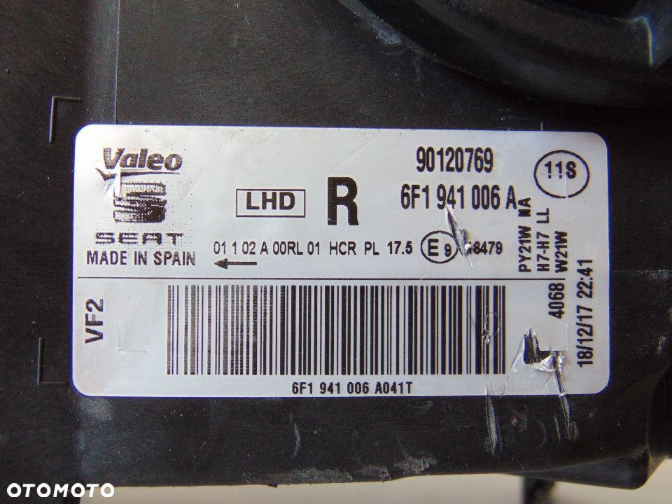 Oryginalna lampa przednia przód prawa 6F1941006A Seat Ibiza 5 V , 17-21r Europa - 2