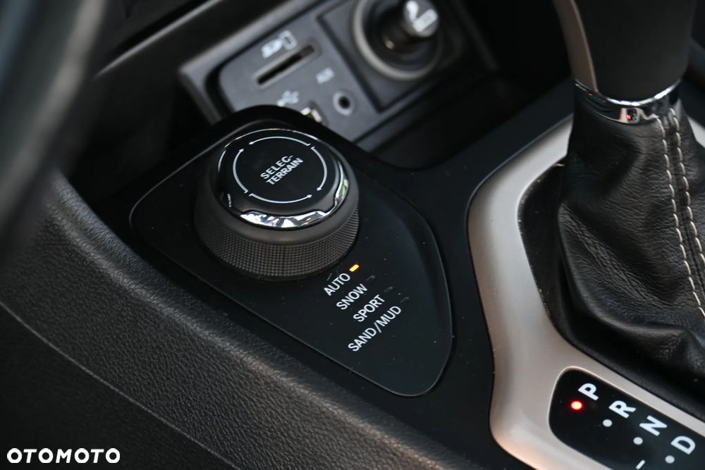 Jeep Cherokee 2.0 Multijet Active Drive II Automatik Limited - 28