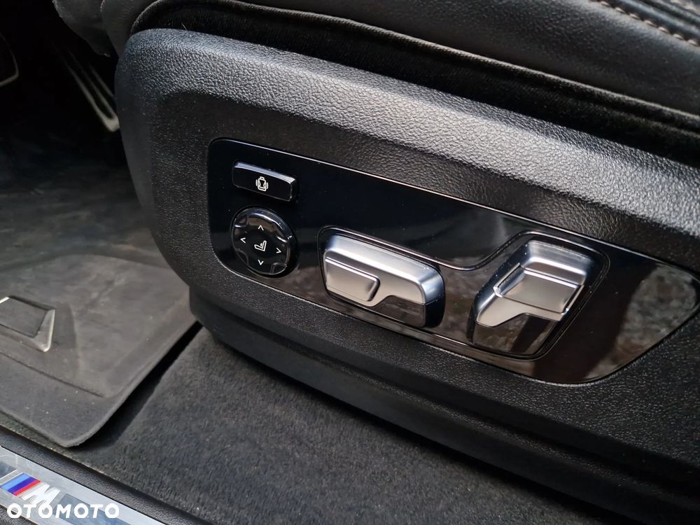 BMW X5 xDrive40d mHEV sport - 16