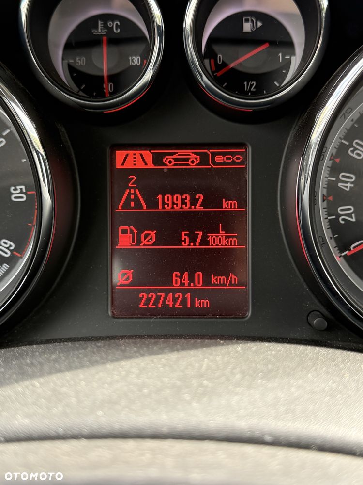 Opel Astra - 8