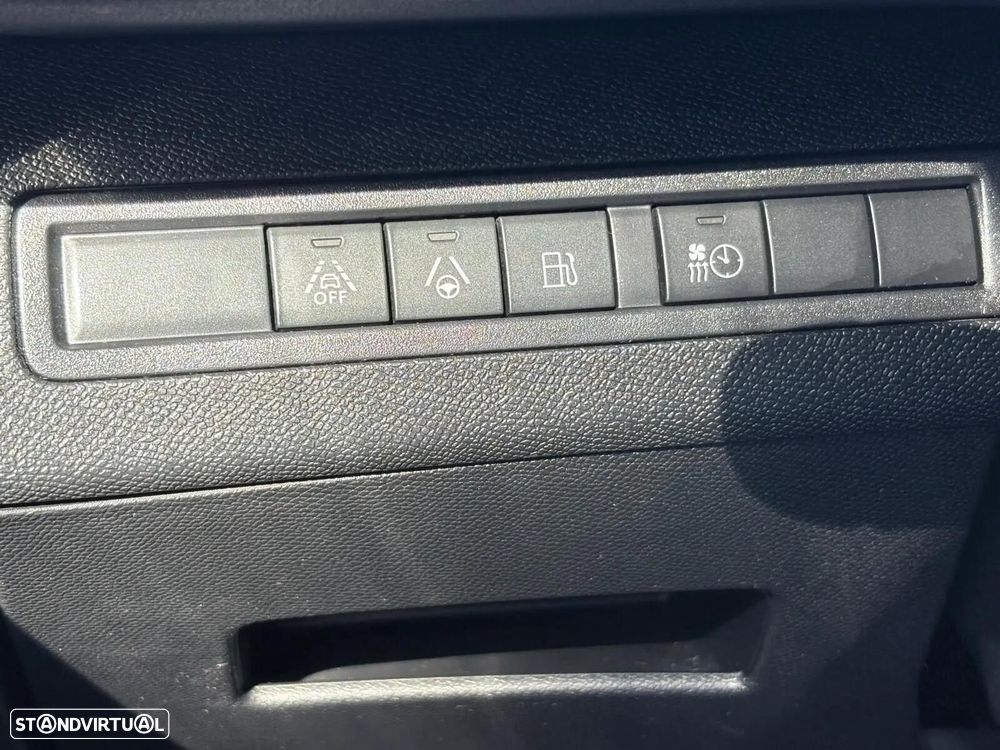Peugeot 3008 1.6 Hybrid GT e-EAT8 - 35