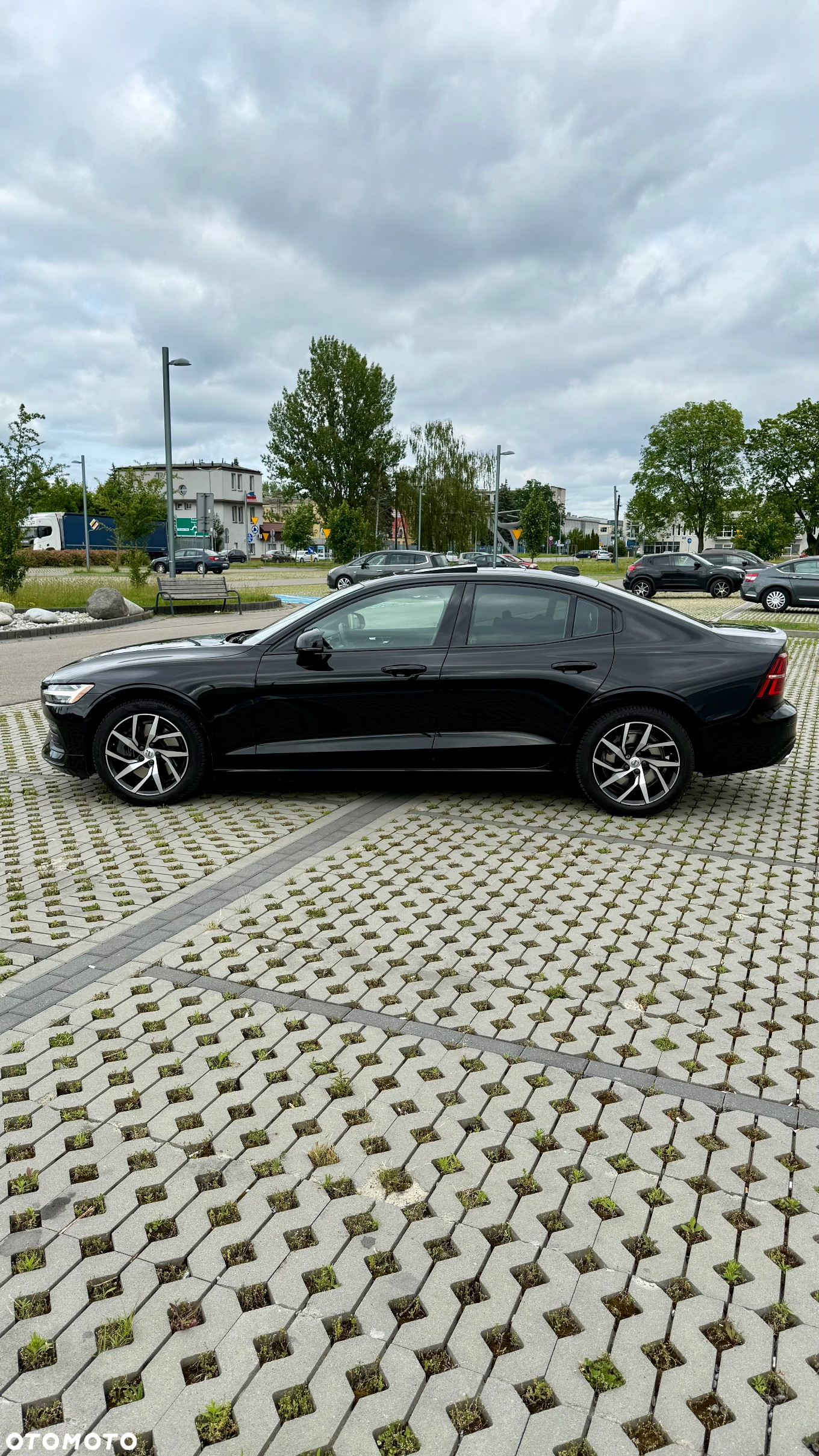 Volvo S60 T6 AWD Momentum Pro - 9