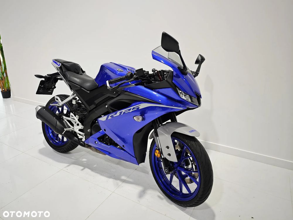 Yamaha YZF - 2