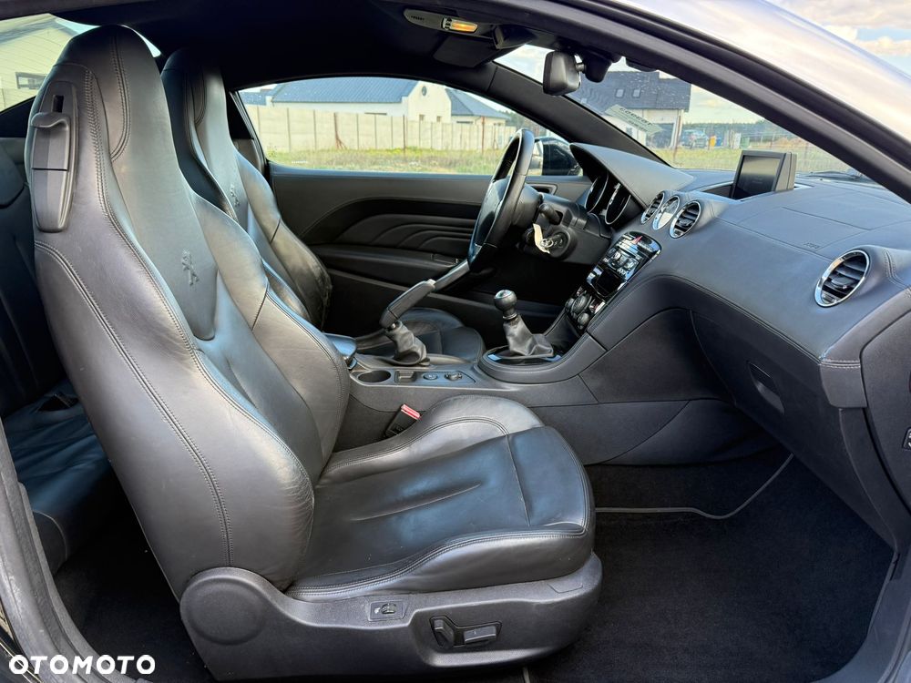 Peugeot RCZ 2.0 HDi FAP 160 Red Carbon - 17
