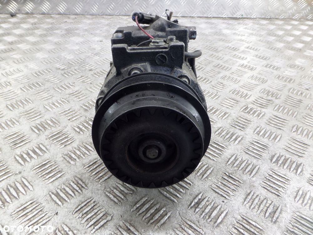 sprężarka klimatyzacji mercedes vito w639 2.2 cdi a0022307211 - 1