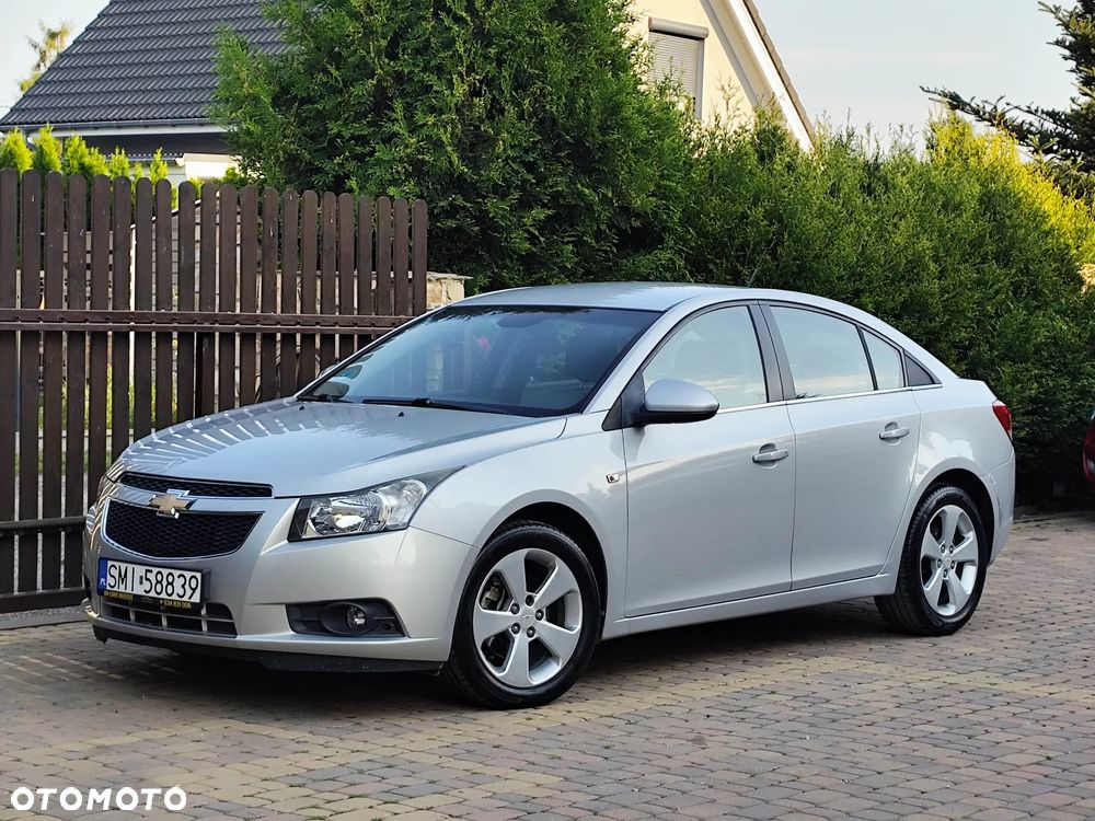 Chevrolet Cruze 2.0 LT - 1