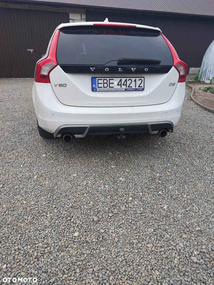 Volvo V60 D3 Geartronic RDesign - 1