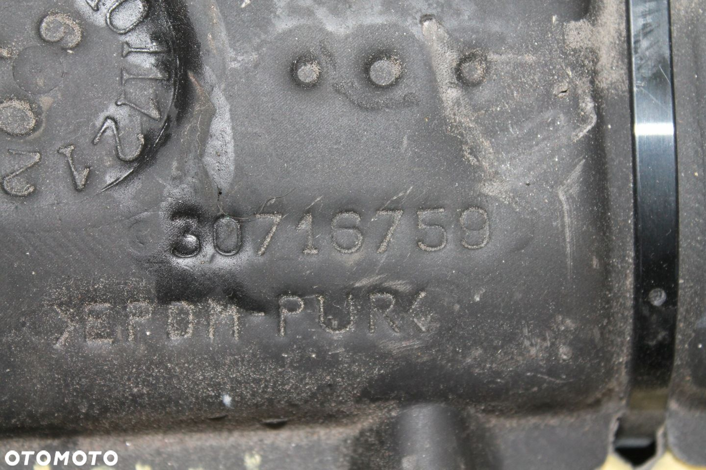 VOLVO V70 XC70 2008-11MECHANIZM PODNOSZENIA KLAPY - 2