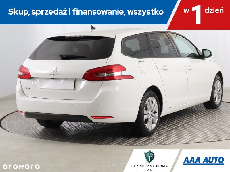 Peugeot 308 - 6