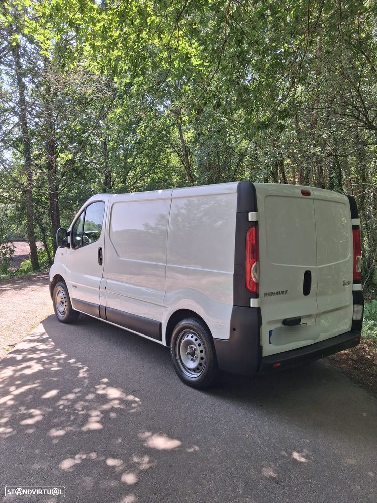 Renault Trafic 2.0 DCI - 3