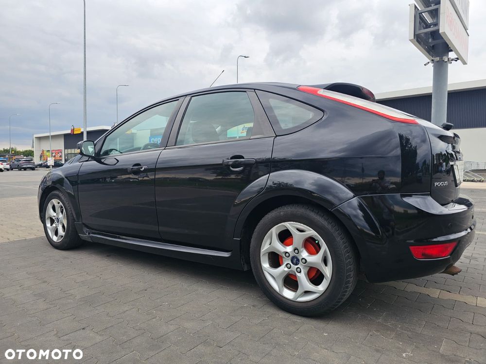 Ford Focus 1.6 TDCi Trend + - 17
