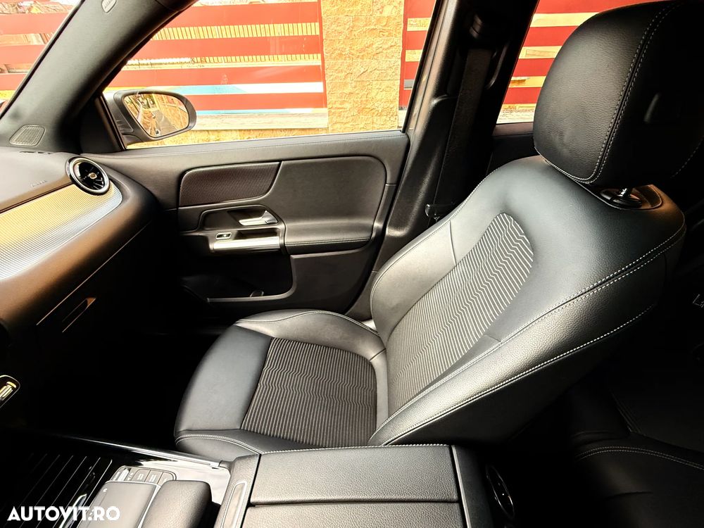 Mercedes-Benz GLA 250 e 8G-DCT Special Edition - 27