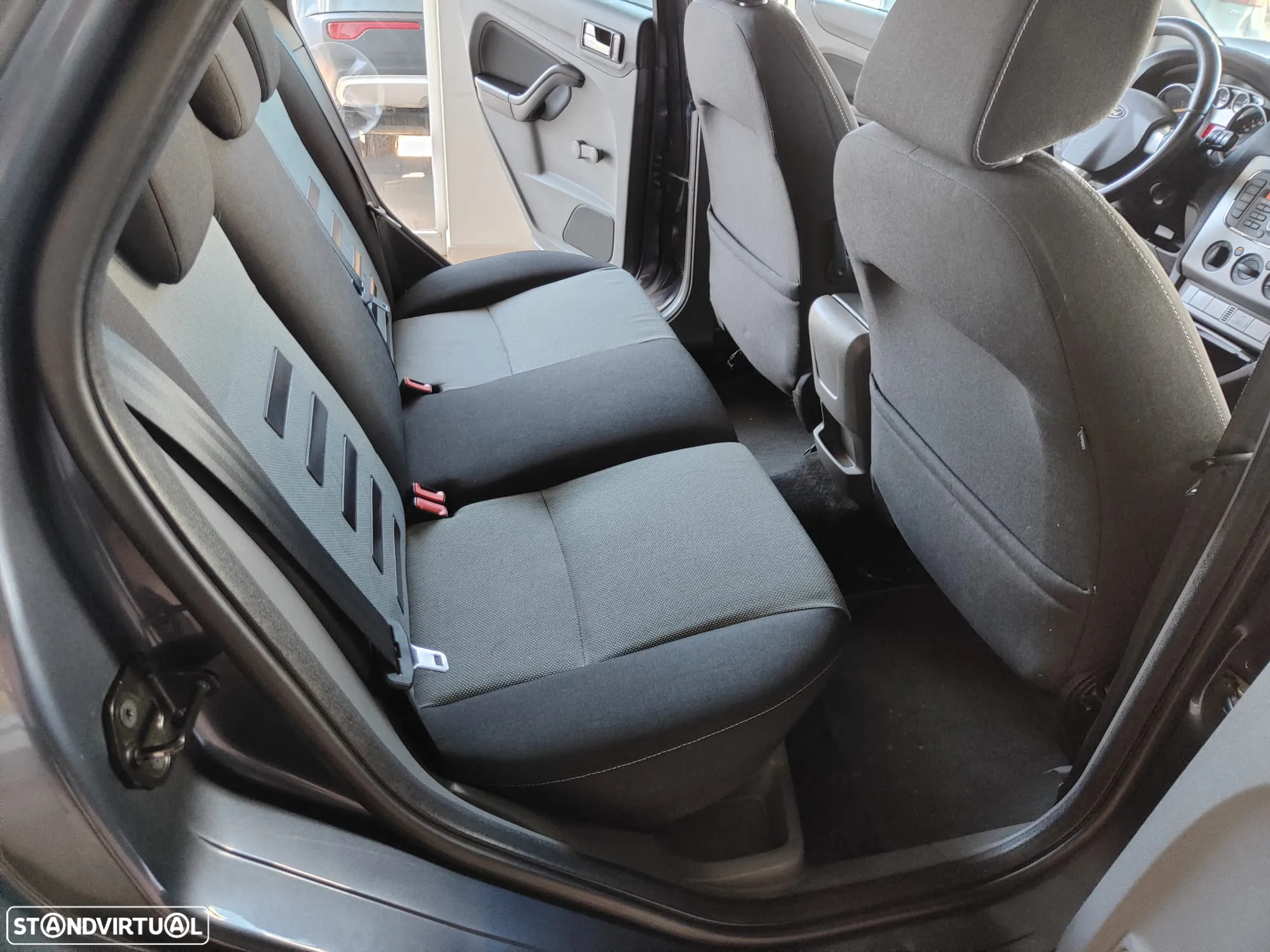 Ford Focus 1.6 TDCi Trend - 14