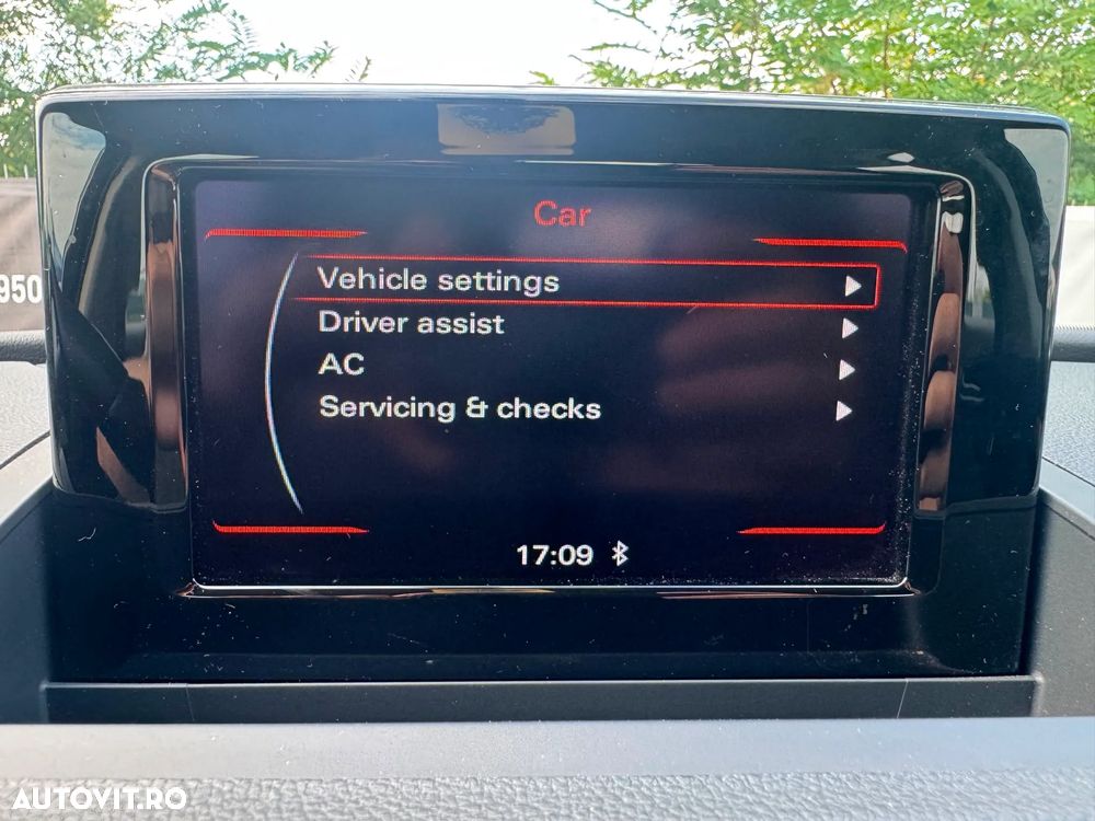 Audi Q3 2.0 TDI - 11