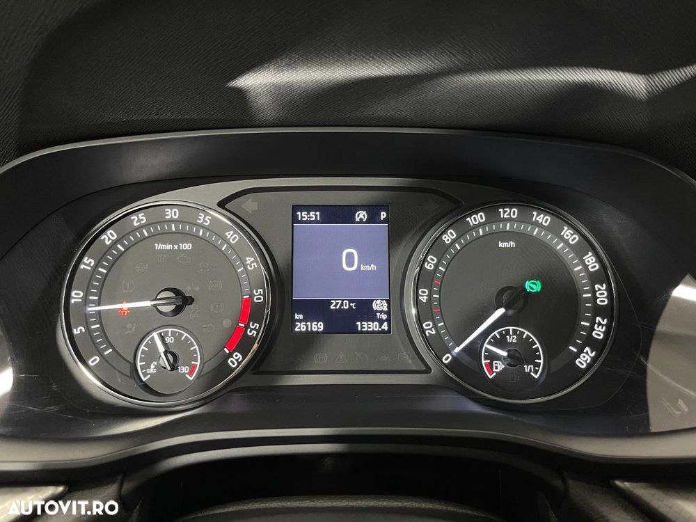 Skoda Octavia 2.0 TDI DSG Ambition - 28