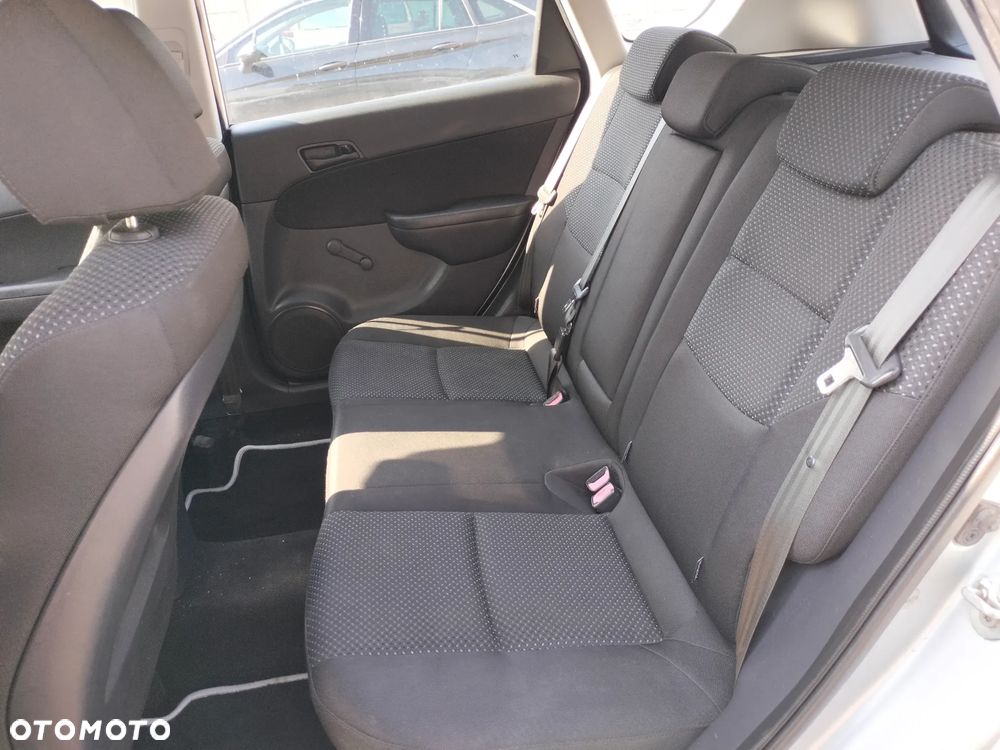 Hyundai i30 i30cw 1.4 Edition Plus - 22