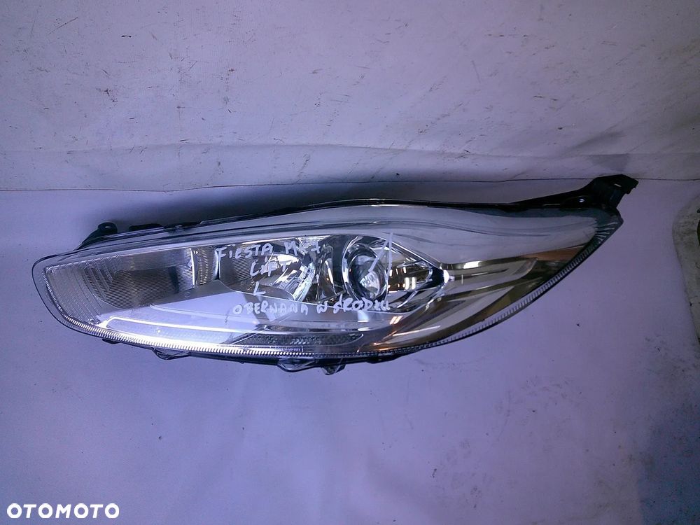 ford fiesta mk7 lift lampa lewa z led nowa z uszk - 1